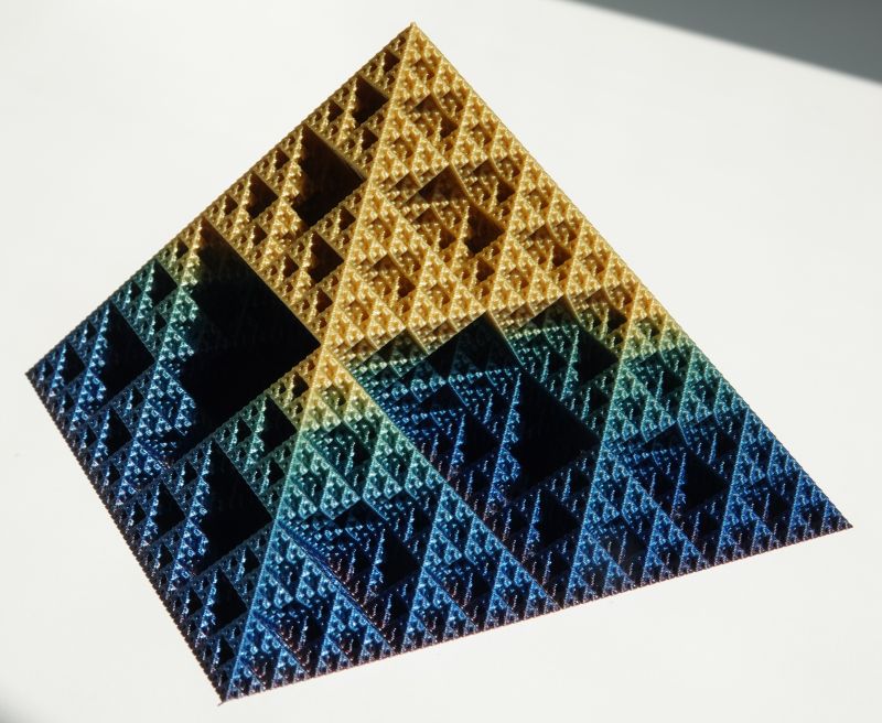 Viewing 3d-printing→curiosities→sierpiński-pyramid→blue-green-yellow