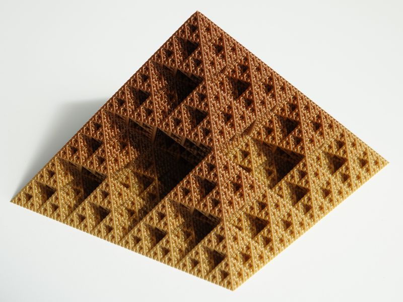 Viewing 3d-printing→curiosities→sierpiński-pyramid→yellow-orange
