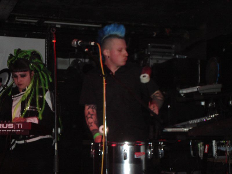 Viewing photos→2008→2008-03-24→08