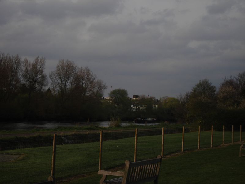 Viewing photos→2009→2009-04-09→22