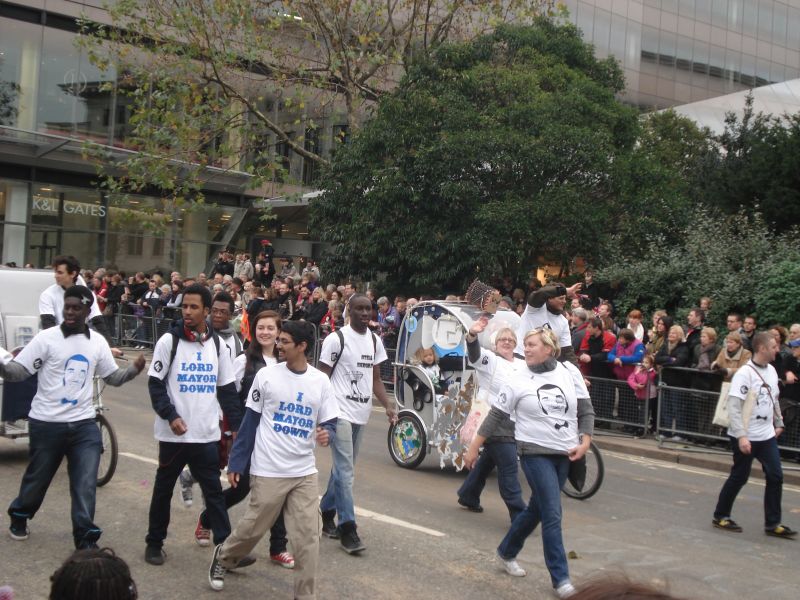 Viewing photos→2010→2010-11-13→076