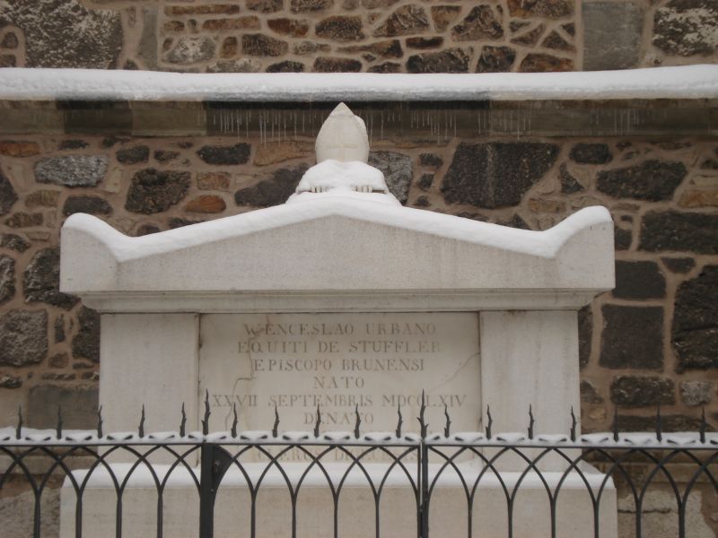 Viewing photos→2010→2010-12-04→051