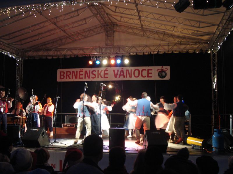 Viewing photos→2010→2010-12-04→096