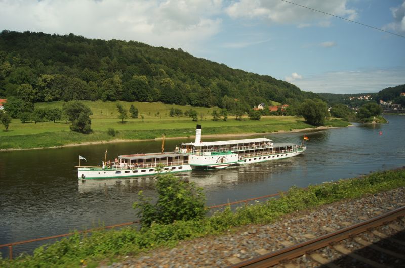 Viewing photos→2011→2011-06-14-1→28