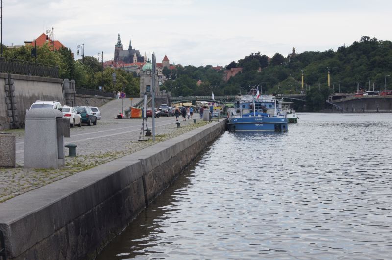 Viewing photos→2011→2011-06-14-2→048