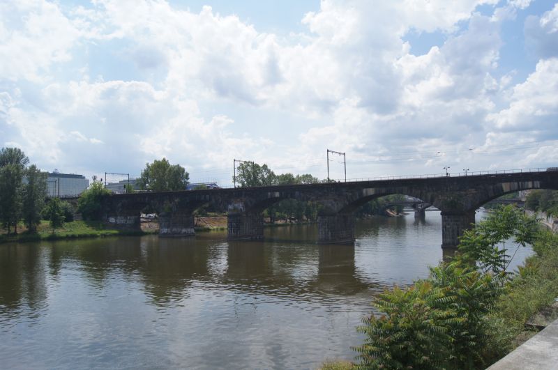 Viewing photos→2011→2011-06-14-2→192