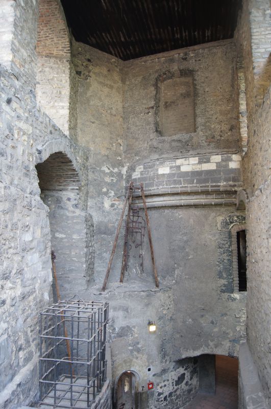 Viewing photos→2011→2011-06-14-2→366