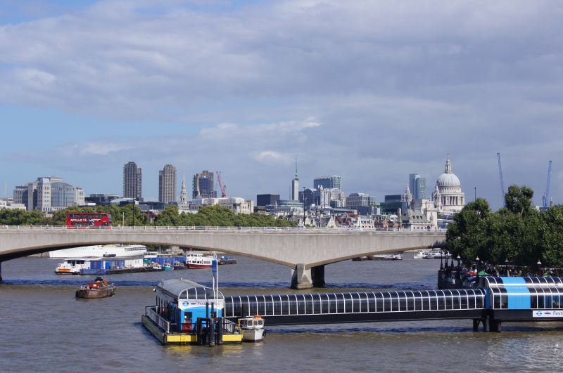 Viewing photos→2011→2011-09-11→01