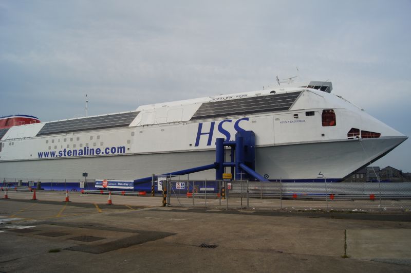 Viewing photos→2011→2011-10-01→001