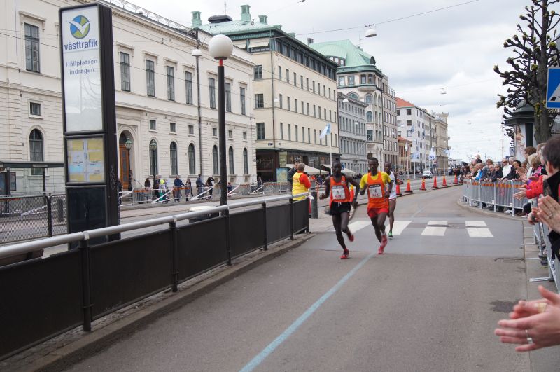 Viewing photos→2012→2012-05-12→01