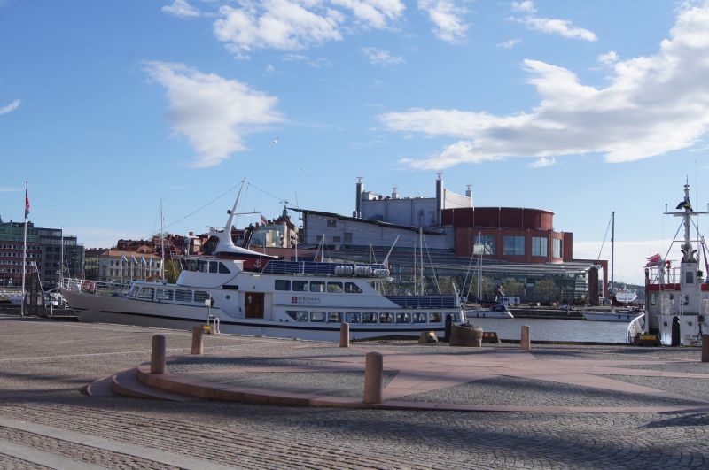 Viewing photos→2012→2012-05-12→26