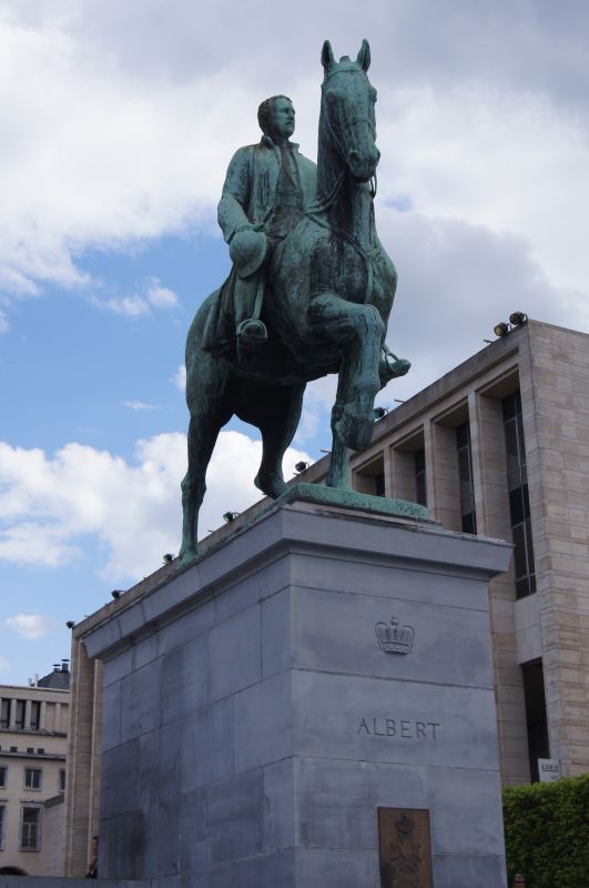 Viewing photos→2012→2012-07-28→21