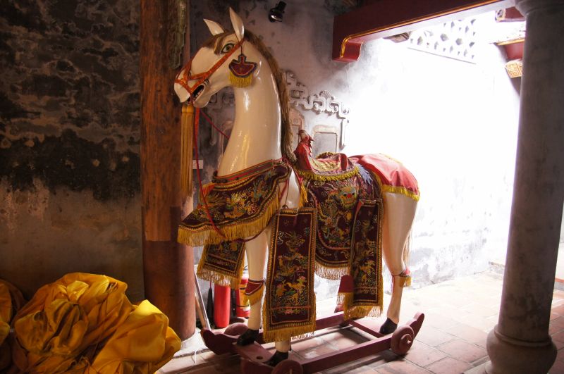 Viewing photos→2013→2013-04-06→048