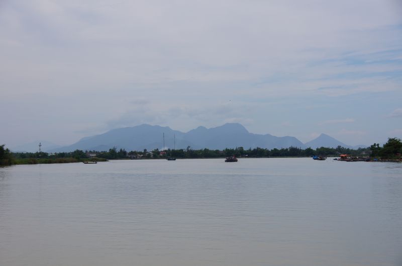 Viewing photos→2013→2013-04-16-2→53