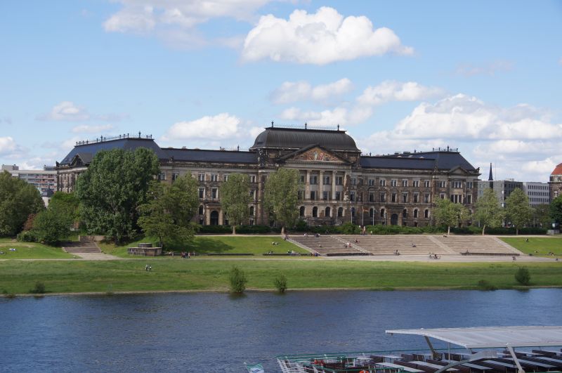 Viewing photos→2013→2013-05-21→25