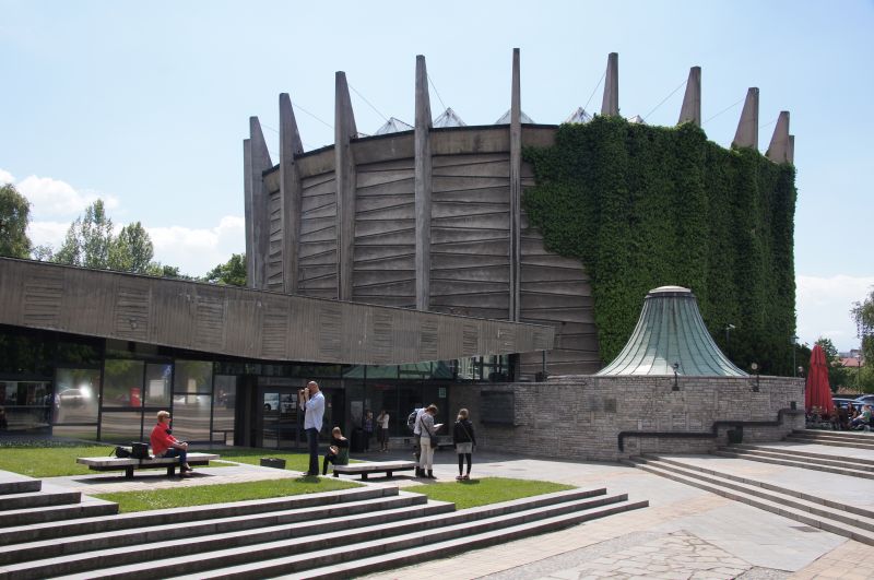 Viewing photos→2013→2013-05-22→16