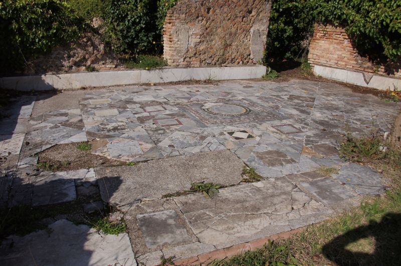 Viewing photos→2013→2013-11-05→68