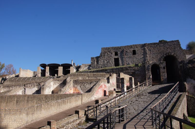 Viewing photos→2013→2013-11-07→001