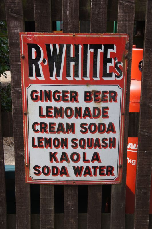 Viewing photos→2014→2014-08-03→09