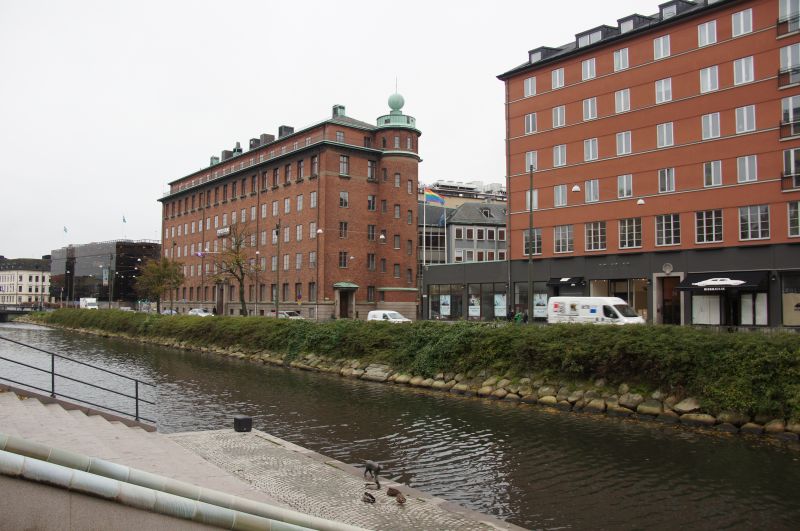 Viewing photos→2014→2014-11-05→04