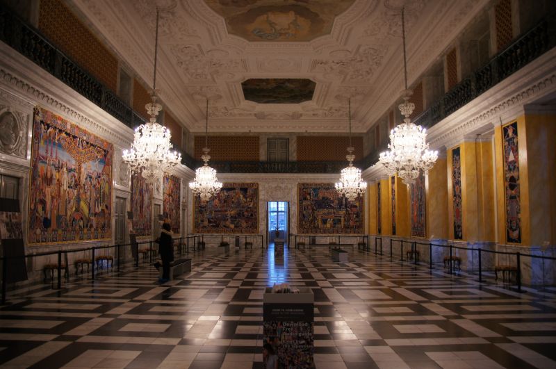 Viewing photos→2015→2015-12-19→18