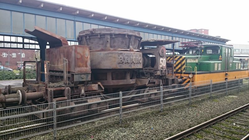 Viewing photos→2016→2016-03-06→03