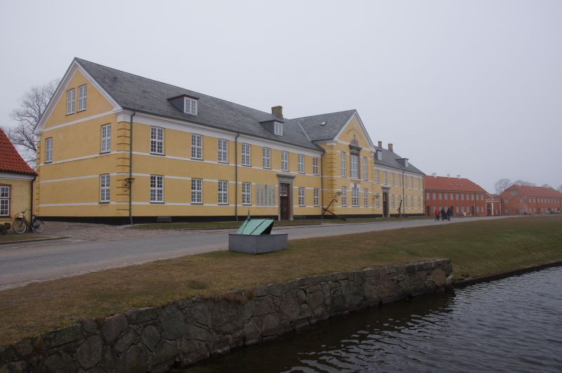 Viewing photos→2016→2016-03-12→16