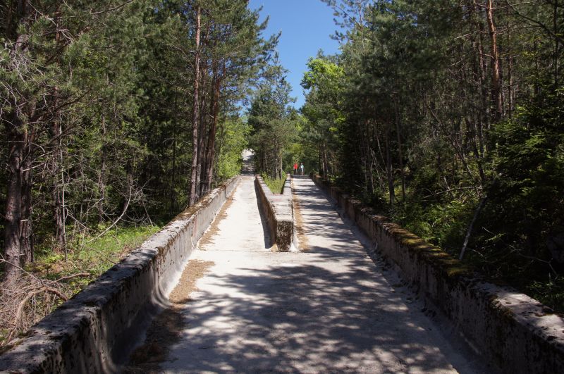 Viewing photos→2016→2016-05-20-2→106