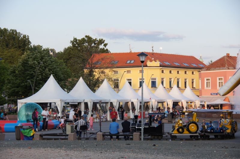 Viewing photos→2016→2016-05-23→14