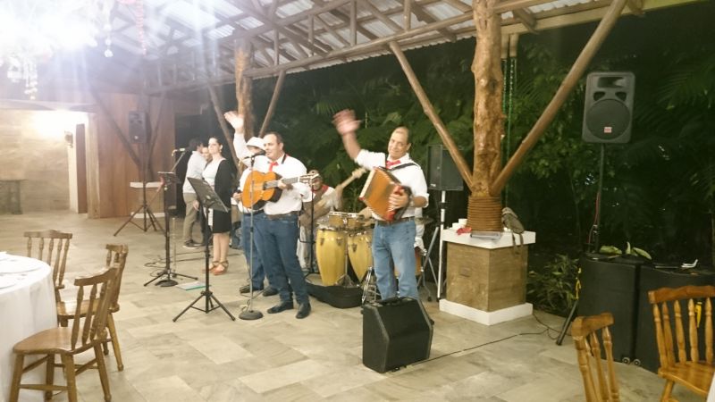 Viewing photos→2016→2016-12-02→190