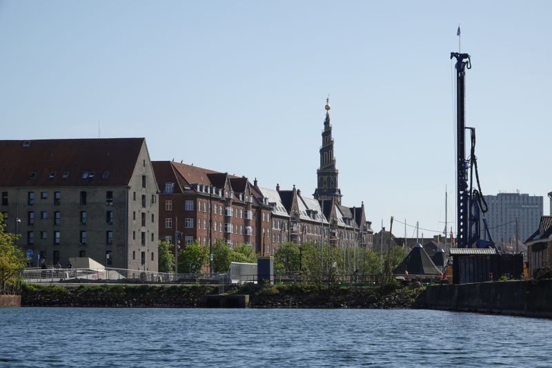 Viewing photos→2018→2018-05-06→03