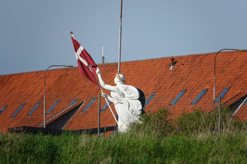 Viewing photos→2018→2018-05-06→08