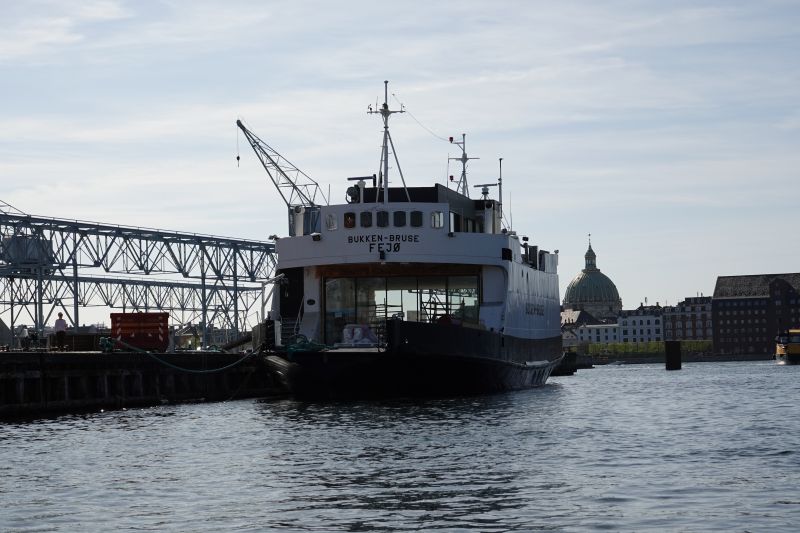 Viewing photos→2018→2018-05-06→11