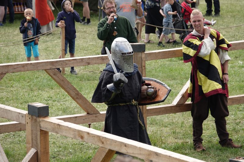 Viewing photos→2018→2018-05-19→10