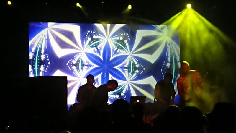 Viewing photos→2018→2018-06-15-2→16