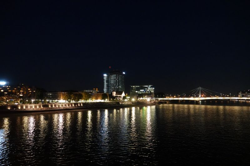 Viewing photos→2018→2018-07-27-2→04