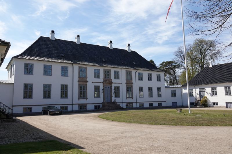 Viewing photos→2019→2019-04-20→04