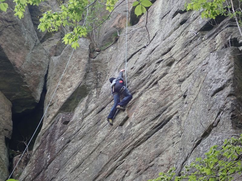 Viewing photos→2019→2019-05-04→42