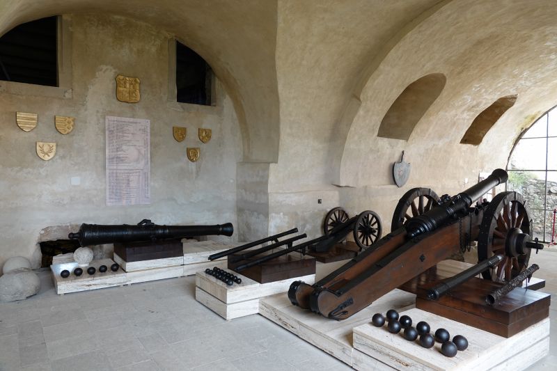 Viewing photos→2019→2019-06-04→32