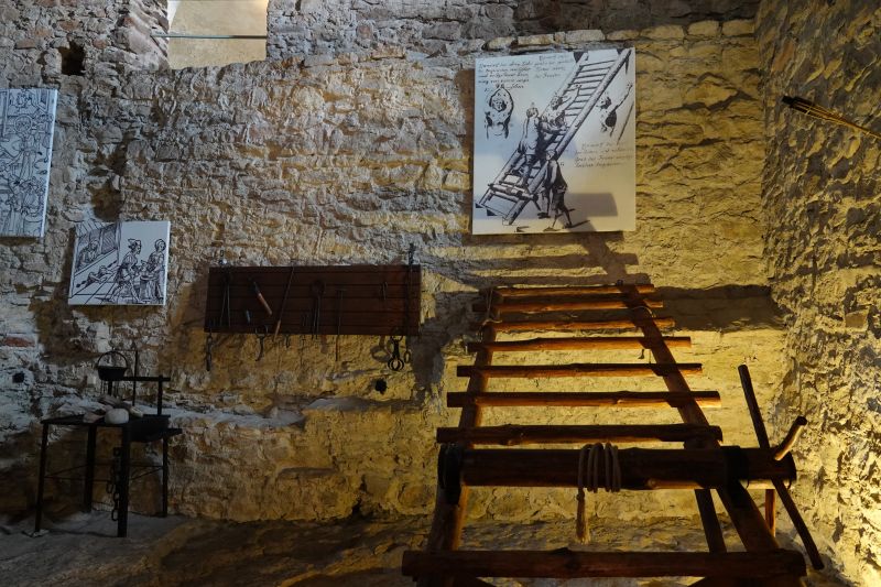 Viewing photos→2019→2019-06-04→36