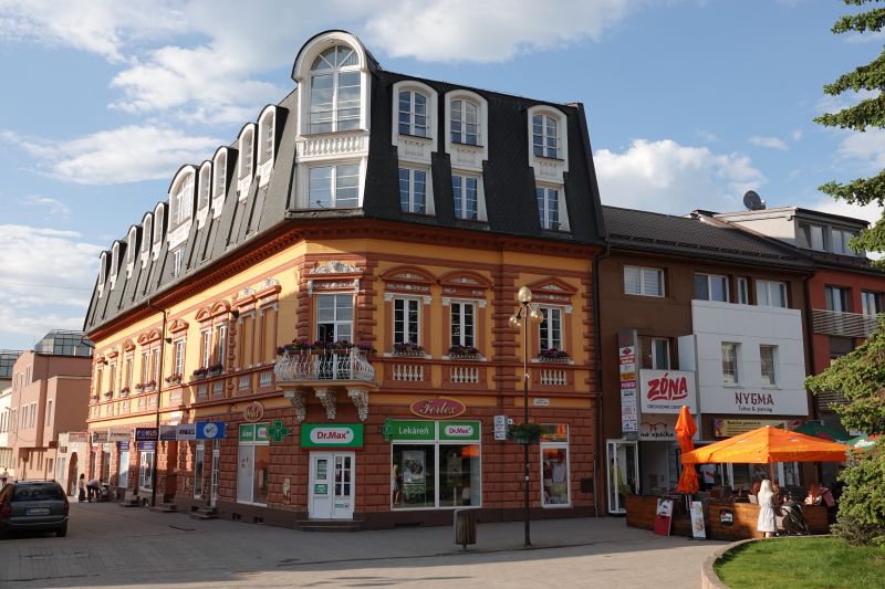 Viewing photos→2019→2019-06-04→52