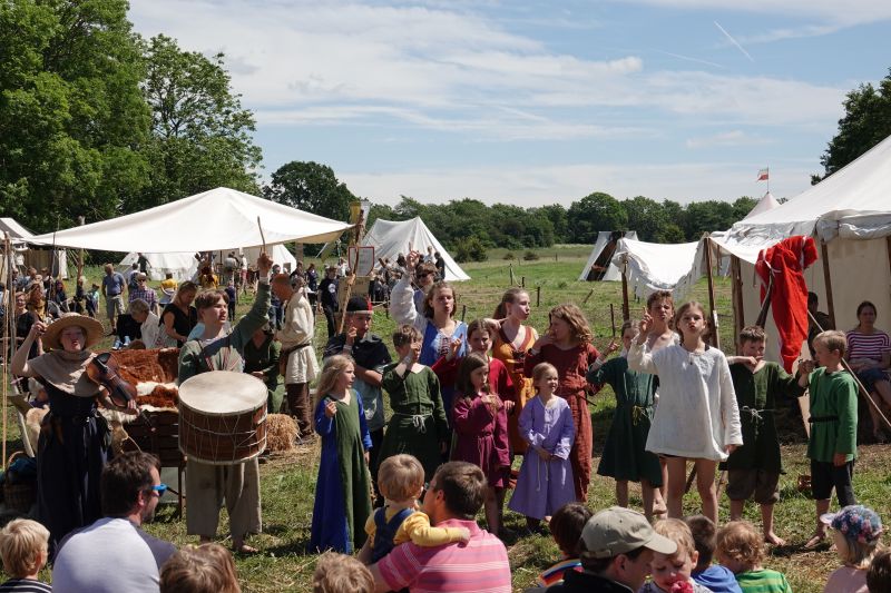 Viewing photos→2019→2019-06-16→08