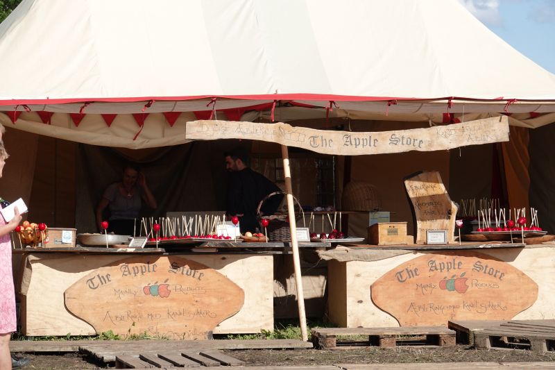 Viewing photos→2019→2019-06-16→24