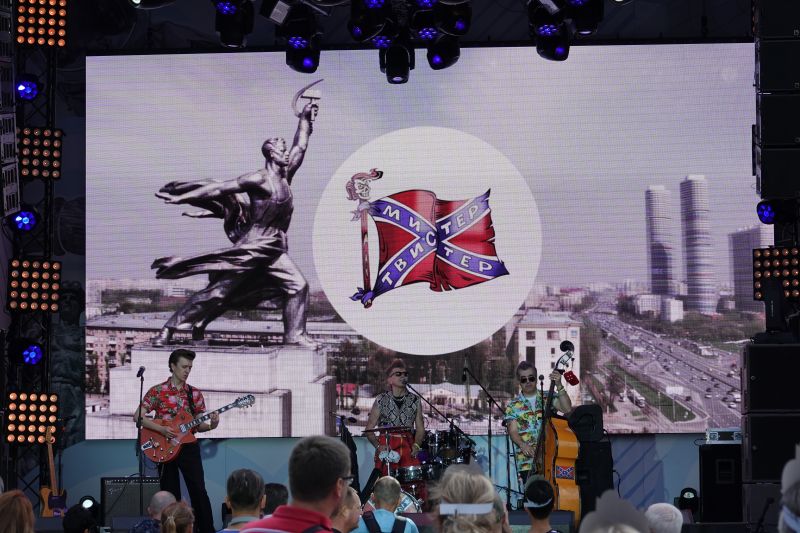 Viewing photos→2019→2019-09-07→020