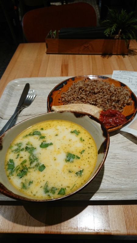 Viewing photos→2019→2019-09-07→190