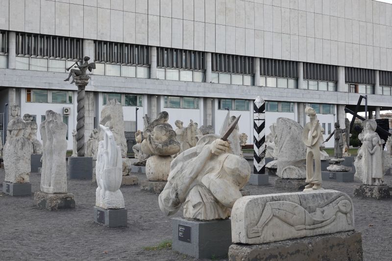 Viewing photos→2019→2019-09-07→217