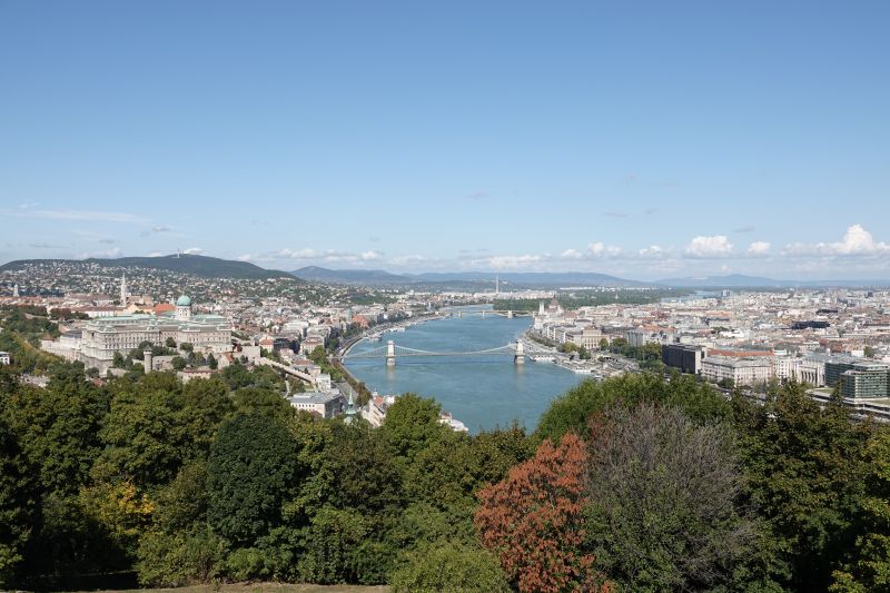 Viewing photos→2019→2019-09-26→036