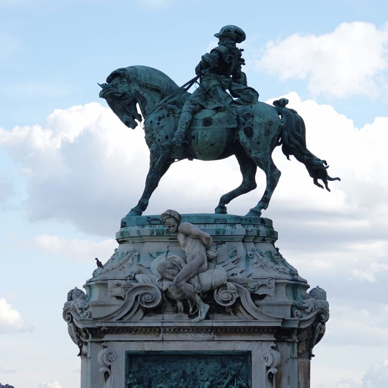 Viewing photos→2019→2019-09-26→067