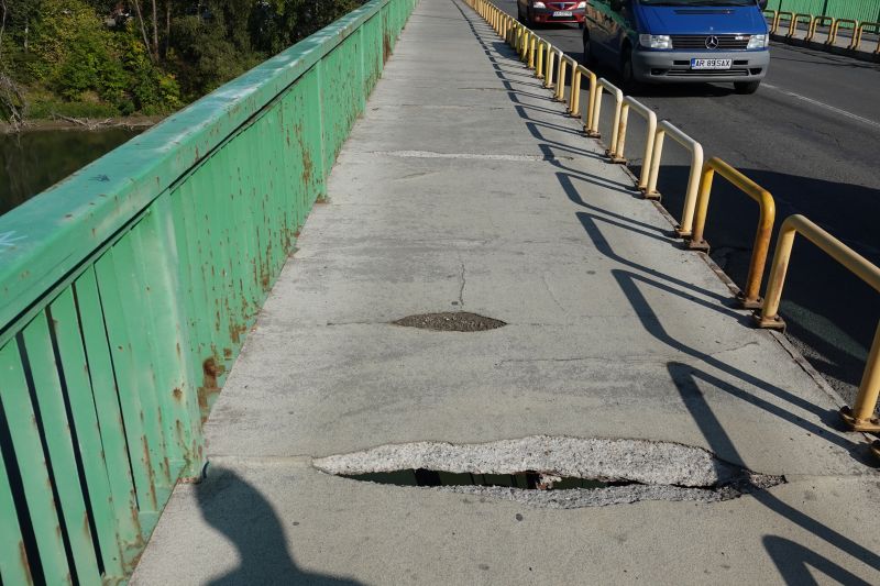 Viewing photos→2019→2019-09-27→09