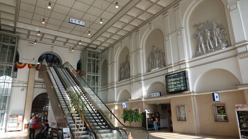 Viewing photos→2019→2019-09-27→22